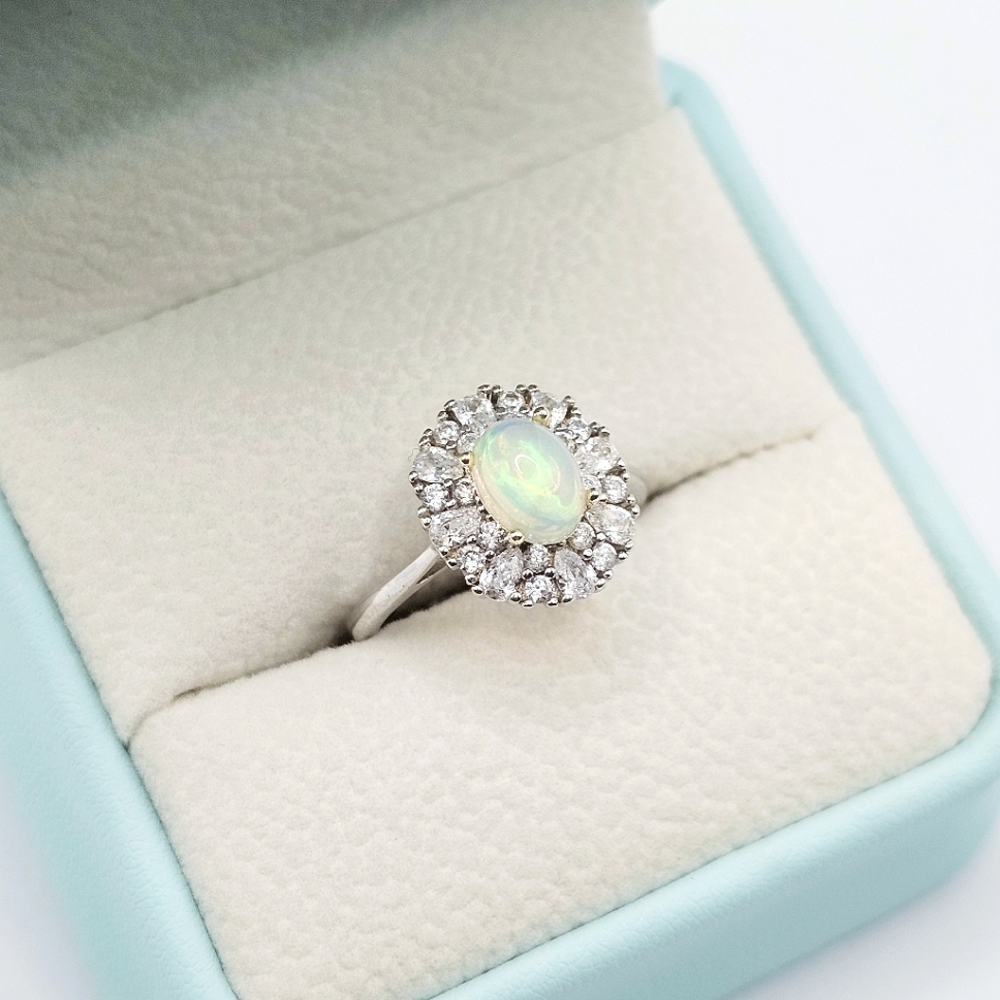 Opal Ring - Picture 4 of 5